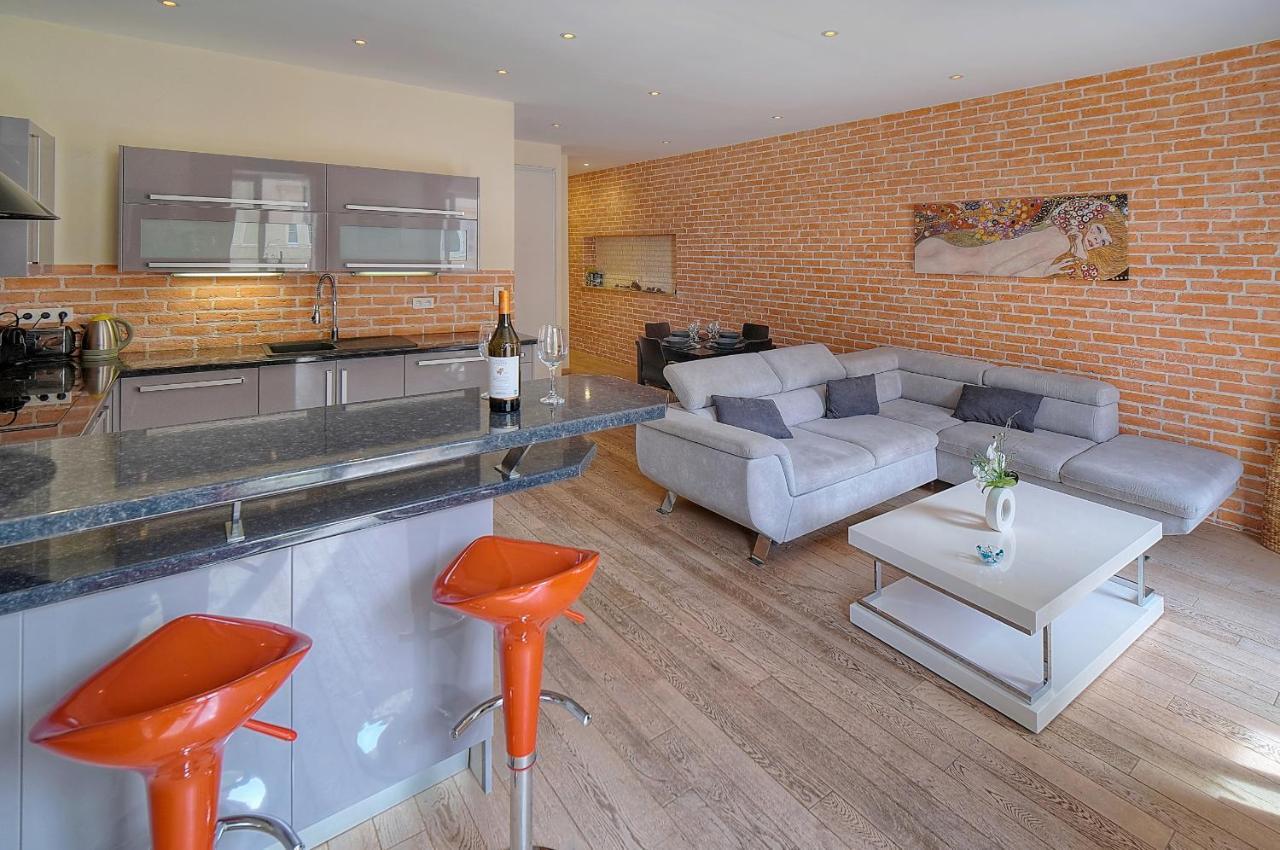 Moderne 3 Pieces Idealement Situe Centre De Cannes L! A2B22 Dış mekan fotoğraf