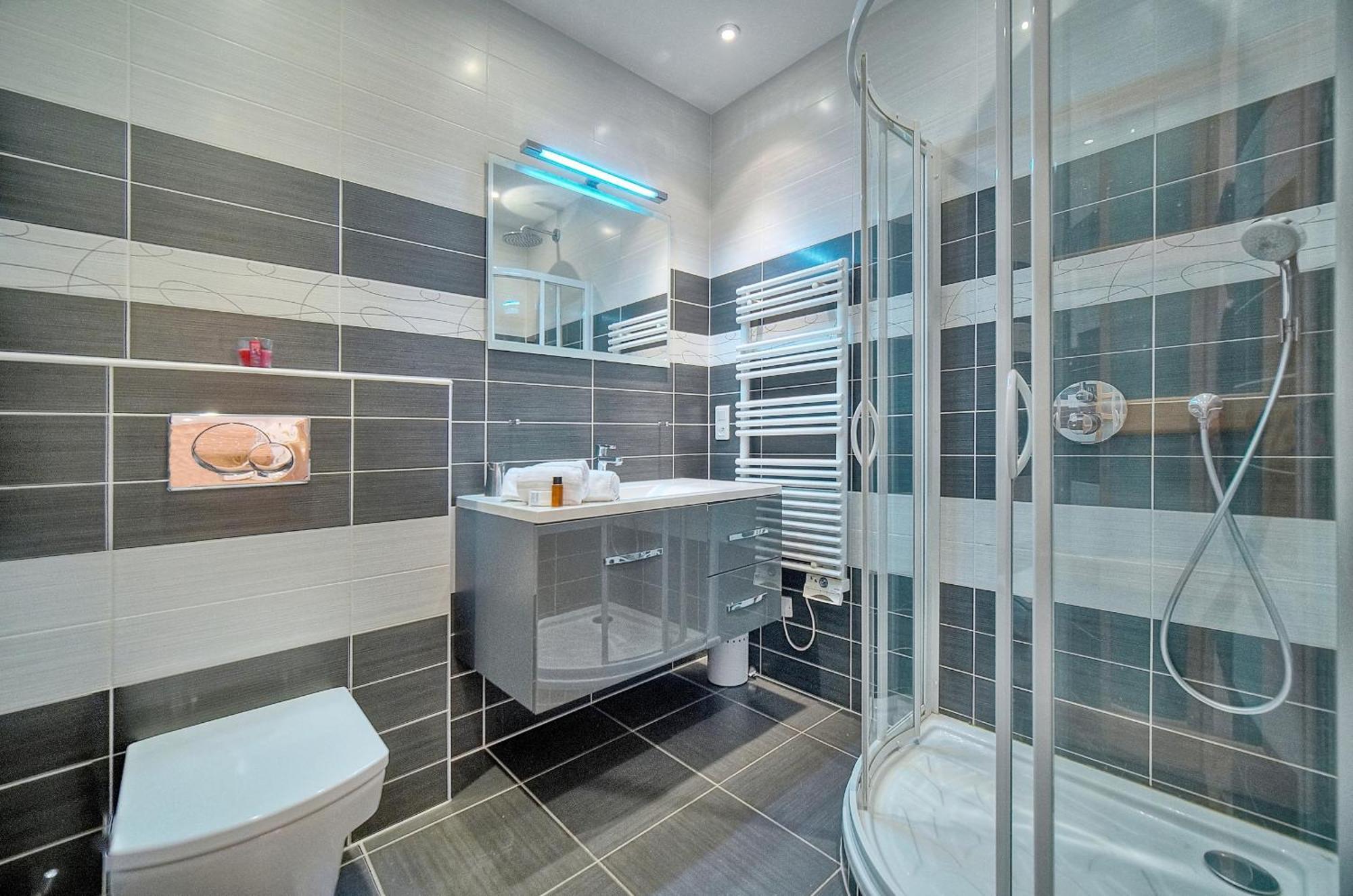 Moderne 3 Pieces Idealement Situe Centre De Cannes L! A2B22 Dış mekan fotoğraf